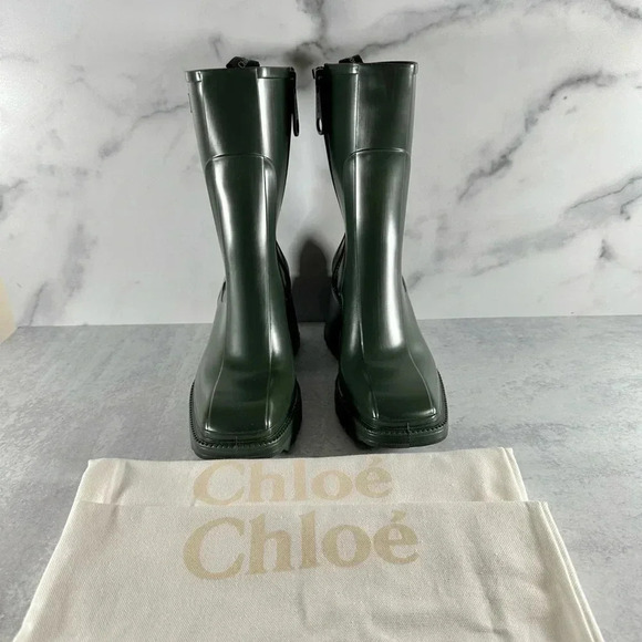 *NEW* Forest green Chloe rain boots size 10 - Picture 1 of 6